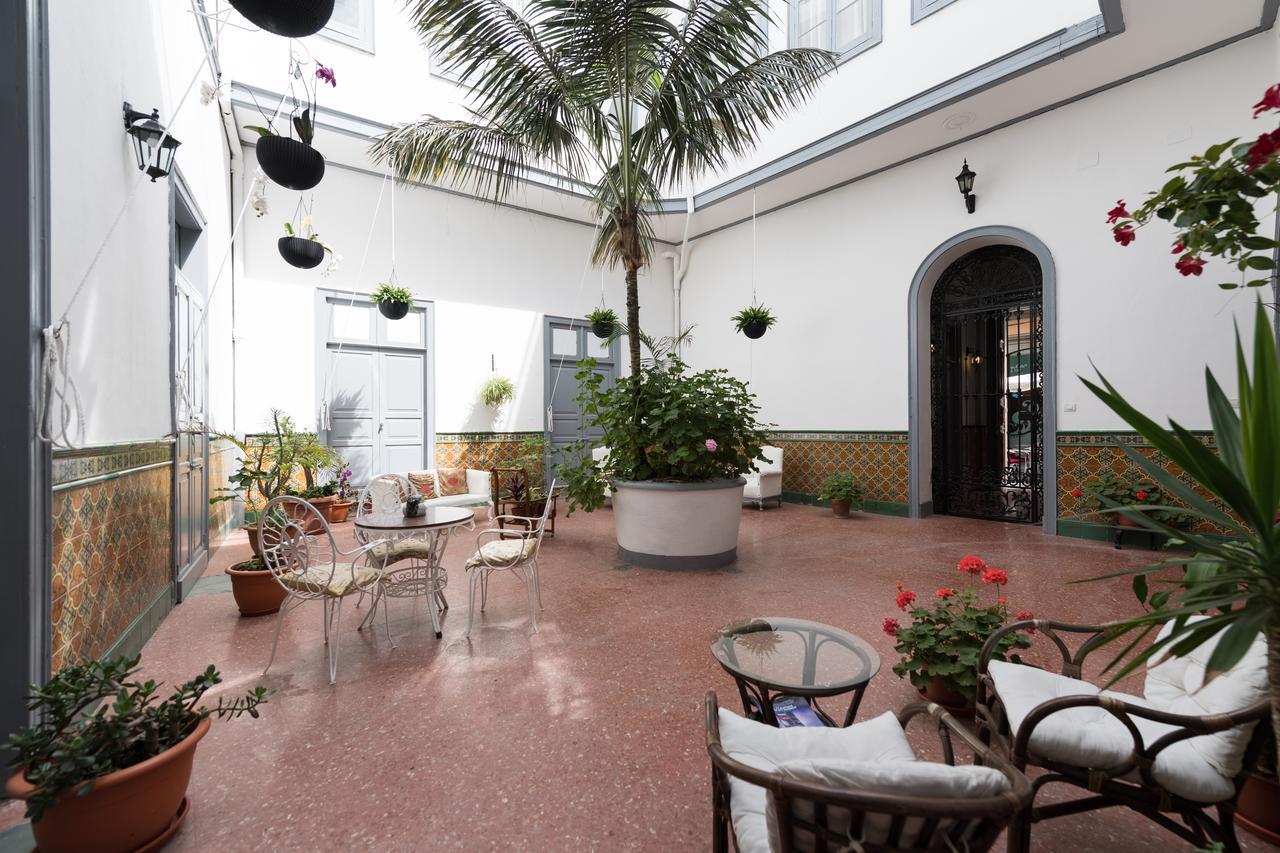 Bed and Breakfast Casa Cinzia Лас-Пальмас-де-Гран-Канария Экстерьер фото